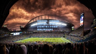 中国竞彩网：终场哨响前的绚丽浪花，马绍尔logo压哨打板三分惊艳却难掩比赛早失悬念