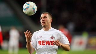 【竟彩网首页】足球巨星C罗跨界布局，马德里私密俱乐部引爆隐私新潮流